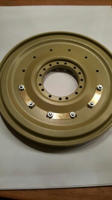 Assembling the track wheels