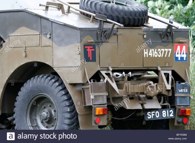 wwii-re-enactment-morris-commercial-c8-quad-artillery-tractor-unit-BPYEBM.jpg