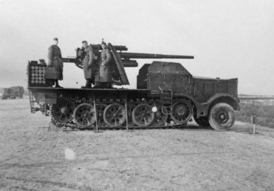 Sdkfz_9_with_88_mm_flak.jpg