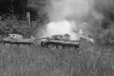 Tiger1 demolition charge-pS8W4r9RTzI_x264_Moment(6).jpg