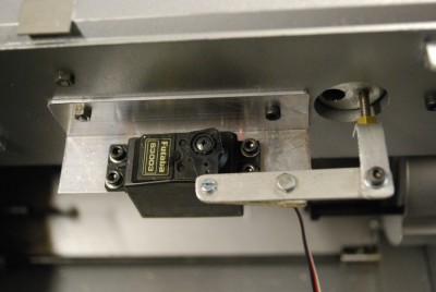 Servo controlled m/c gun.