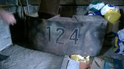 Tigre I Rommelkiste 124 camo bin.jpg