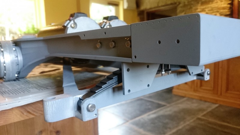 Please note, the large chassis end piece shown here is up the wrong way, the m3 hole on the side needs to be towards the top, this being part of the fender fixing