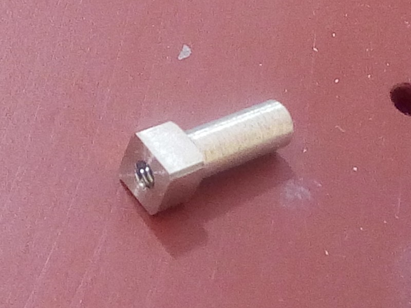 First one made but will make the rest with a slightly larger diameter bar to give a better square edge.