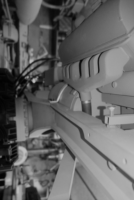 The exhaust riser is a push fit into the header collector pipe, this enables the dummy engine to be lifted away if needed