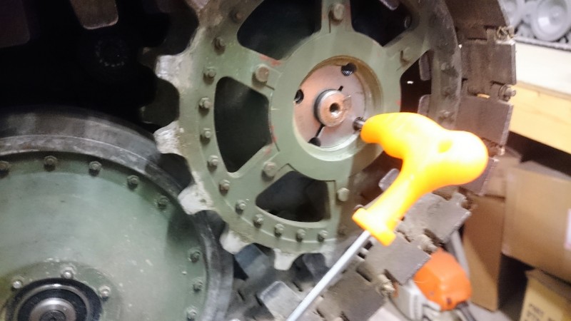On this side the sprocket is happy at this position on the final drive shaft, so here it will stay as the wheels are equally between the track horns and it sounds just fine as it all goes around, in fact it makes the unmistakable track clatter that only a Panther does.