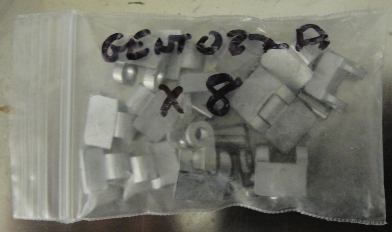 Gent 022a small hinges kit.JPG