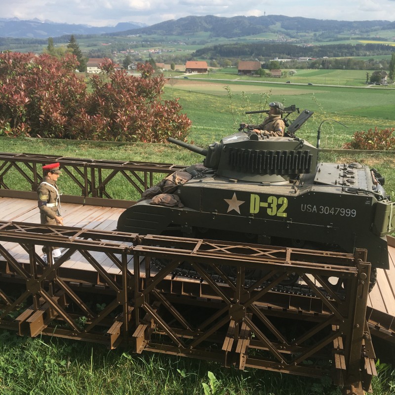 &quot;When you refer to Bailey crap I take it you mean that glorious precision-made British-built bridge that is the envy of the civilized world?&quot; A Bridge Too Far<br /><br />Unfortunately I have no Armortek allied 1/6th vehicle : my old Stuart had to be put back in action