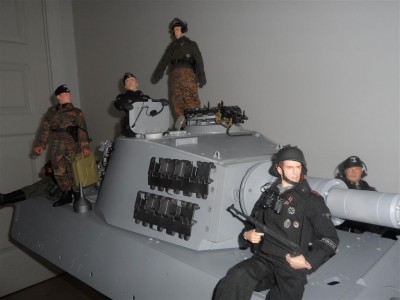 Armortek KT 031 012 (Medium).JPG