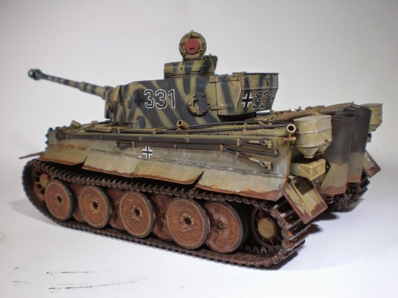 I think this is one of its colour schemes, this model is very stark where as the period photos show the turret camo very faded.