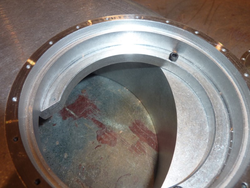 Turret - wider flange in turret ring small.jpg