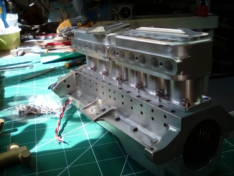 The m3 cap heads are temporary, we have reduced heads on their way. The standard m3 hex are just too big.