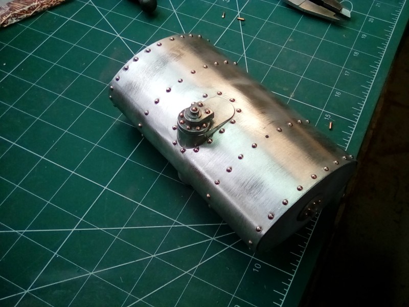 Seams a shame to paint the fuel tank.