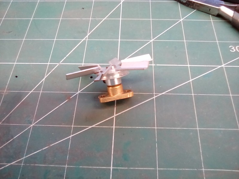 A ball race bearing has sorted the wobbly fan mount.
