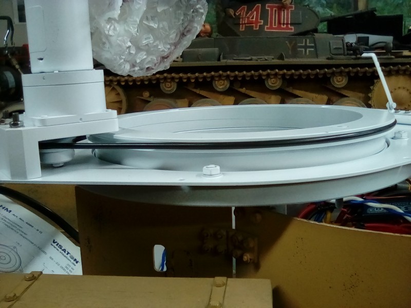 The huge, as in diamter, turret pulley.