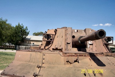 m108_105mm_sph_06_of_42.jpg