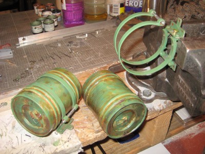 31. T34 CRADLES & SMOKE CANISTERS.jpg