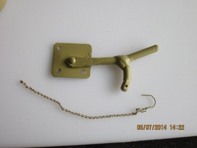 latches 1.JPG