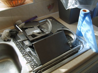 degrease area aka kitchen sink