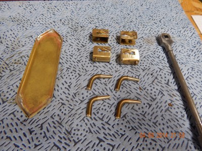 e-box cover and the tool brackets in work