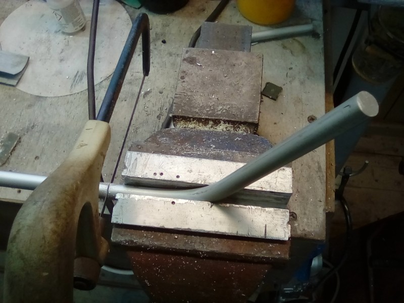 10mm solid bar is easy to bend