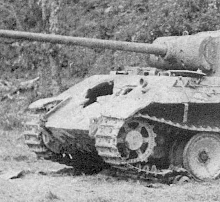 Panther glacis damage 3B.jpg