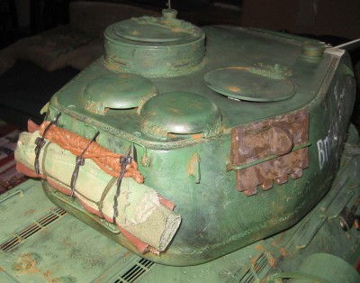 23. TURRET BAGGAGE & ROPE.jpg