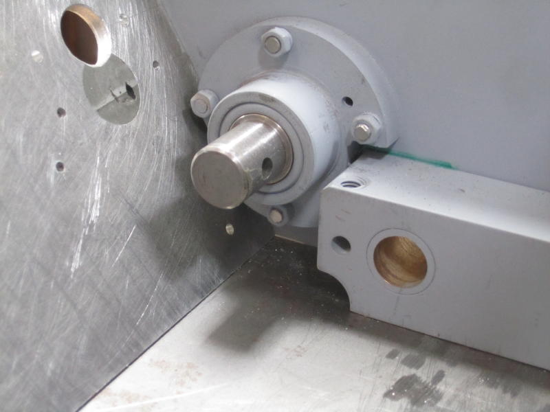 idler inside.jpg