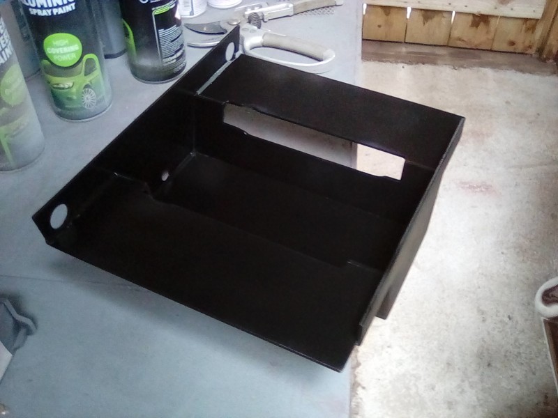 Another coat of Matt black was needed on the engine tray