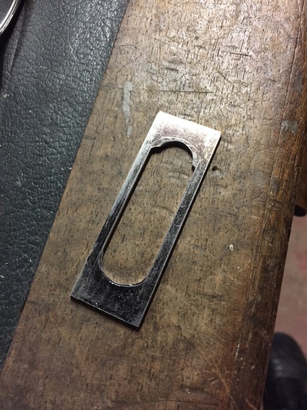 Making the little raised ring that I have seen in photos.