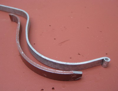 75. LIMBER TOW BAR SPRINGS.jpg