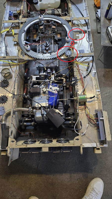 Move existing worm gear motor position to new planetary gear position