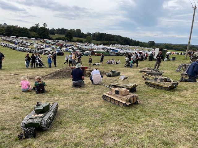 Sunday, it didn’t rain and tanks mainly behaved themselves. A good day out!