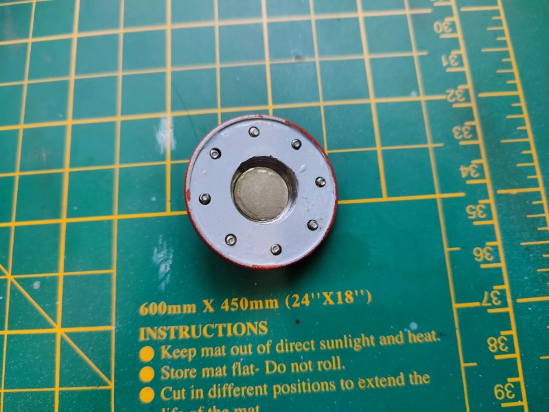 Magnet