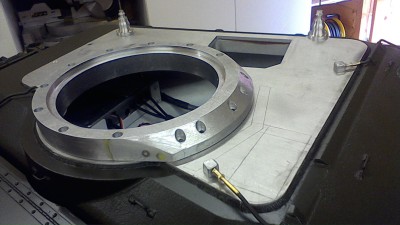 Smoke armoured cable sleeve, this slides back and allows the removal of the turret roof