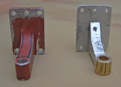 336. OLD & NEW 25 PDR SEAT BRACKET.jpg