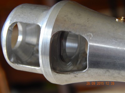 hollowed out on the lathe with micro steels 4,0mm hight