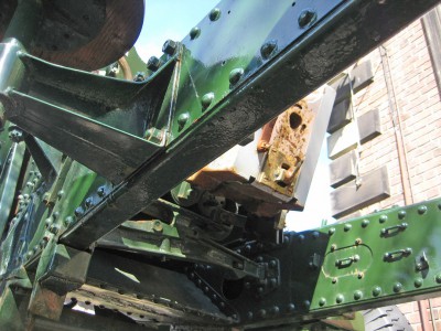 29. 25 PDR FROM UNDERNEATH GUN copy.jpg